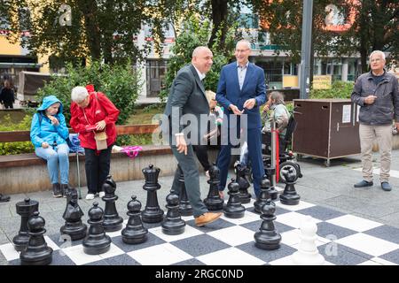 Karsten Vogt Oberbürgermeister bei der Eröffnung der 18. Bautzener Senfwochen und der 2. Bautzener Schachwoche inklusive dem internationalen Wettkampf Stockfoto