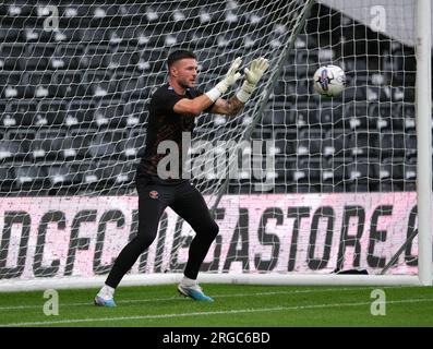 Pride Park, Derby, Derbyshire, Großbritannien. 8. Aug. 2023. EFL Carabao Cup Fußball, Derby County gegen Blackpool; Richard O'Donnell von Blackpool während des Warm-up Credit: Action Plus Sports/Alamy Live News Stockfoto