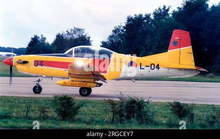 Koninklijke Luchtmacht - Pilatus PC-7 Turbo Trainer L-04 (msn 541), auf der RAF Fairford am 24. Juli 1993. (Koninklijke Luchtmacht - Royal Netherlands Air Force). Stockfoto