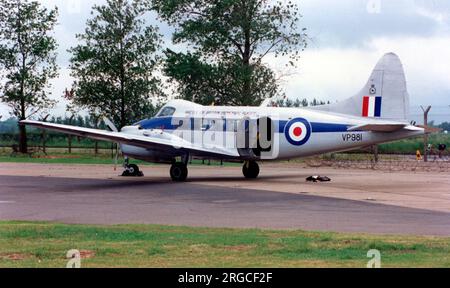 Royal Air Force - de Havilland DH.104 Devon C.2 VP981 (msn 04205) des Battle of Britain Memorial Flight. Stockfoto