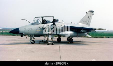 Aeronautica Militare - AMX International AMX 3-27, vom 3 Stormo am Amendola Air Base, bei Foggia. (Aeronautica Militare - Italienische Luftwaffe) Stockfoto