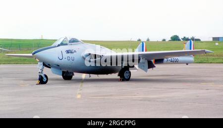 De Havilland DH.100 Vampire FB.6 F-AZOO / DU-J (msn 636, ex Swiss AF J-1127) Stockfoto