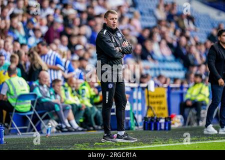 Sheffield, Großbritannien. 08. Aug. 2023. Stockport County Manager Dave Challinor während des Spiels Sheffield Wednesday FC gegen Stockport County FC, Carabao Cup, Runde 1 im Hillsborough Stadium, Sheffield, Großbritannien, am 8. August 2023 Gutschrift: Jede zweite Media/Alamy Live News Stockfoto