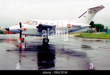 Aeronavale - Embraer EMB-121 Xingu 70 (msn 121070), 11 Flotille, auf der Royal International Air Tattoo - RAF Fairford, 22. Juli 1993. (Aeronavale - Aeronautique Navale - French Naval Aviation) Stockfoto