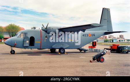 Fuerza Aerea Espanola - CASA C-212-100 Aviocar TR12A-8 - 403-06 (msn B-6-6) (Fuerza Aerea Espanola - Spanische Luftwaffe). Stockfoto
