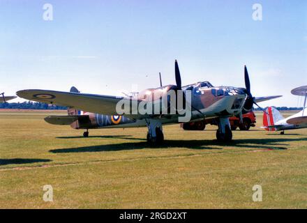 Bristol Bolingbroke IVT G-BPIV / L6739 / 'UX-N' in Duxford. Stockfoto