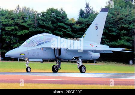 Aeronautica Militare - Alenia Aermacchi T-346A Master MM55220 / 61-16 (msn 7093/0061/B0015), auf der Royal International Air Tattoo - RAF Fairford 15. Juli 2017. (Aeronautica Militare - Italienische Luftwaffe) Stockfoto