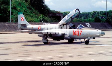 Polnische Luftwaffe - PZL-Mielec TS-11-200SB bis B 1407 (msn 3H-1407). Stockfoto