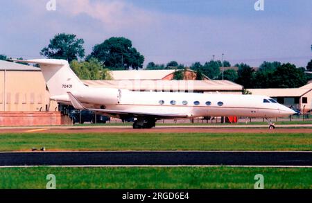 United States Air Force - Gulfstream Aerospace C-37A 97-0401 (MSN 542,G.V, ex N642GA), der 99. AS an Joint Base Andrews. Stockfoto