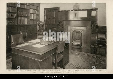 All Saints, Margaret Street, London - The Vicars Room - hier fanden viele der "Ritual Conferences" statt. Stockfoto