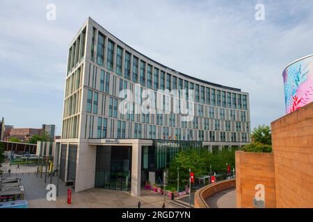 Hilton Liverpool City Centre in 3 Thomas Steers Way im Stadtzentrum von Liverpool, Merseyside, Großbritannien. Liverpool Maritime Mercantile City ist ein UNESCO-Weltkulturerbe Stockfoto