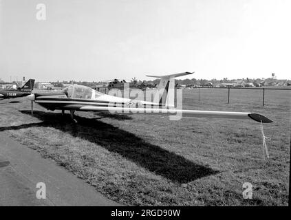 ICA-Brasov IS.28M2 G-7-100 (msn 09), auf der SBAC Farnborough Airshow, ab 3-10. September 1978. Stockfoto