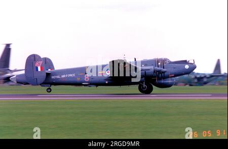 Royal Air Force - Avro 716 Shackleton AEW.2 WL747 'Florence' (msn R3/696/239005), Nr. 8 Staffel, am 25. Mai 1991. Stockfoto