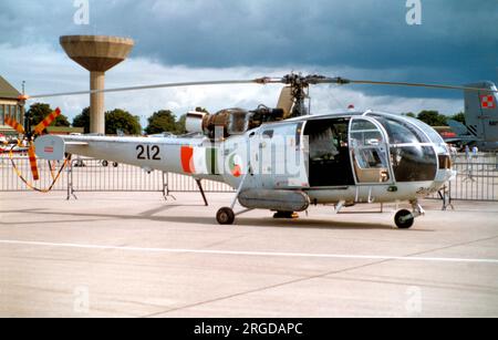 Irish Air Corps - Aerospatiale SA.316B Alouette III 212 (msn 1964), vom 302. Geschwader, RNAS Yeovilton am 8. Juli 2006. Stockfoto