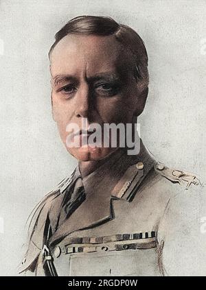 General SIR CECIL FREDERICK NEVIL MACREADY (1862-1946) Offizier der britischen Armee, der im Ersten Weltkrieg zu hochrangigen Angehörigen ernannt wurde. Er diente zwei Jahre lang als Commissioner der Londoner Metropolitan Police. Er war Adjutant-General. Macready war verantwortlich für die Einrichtung der Abteilung für die Registrierung der Kriegsgräber, die sicherstellte, dass jedes bekannte Grab jedes Soldaten in jedem Kriegstheater registriert und fotografiert wurde. Stockfoto