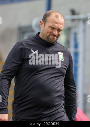 Mourneview Park, Lurgan, County Armagh, Nordirland, Vereinigtes Königreich. 05 Aug 2023. Sports Direct Premiership – Glenavon 0 Glentoran 1, Premiere der Saison. Irischer Football-Manager, Glentoran-Manager Warren Feeney. Stockfoto