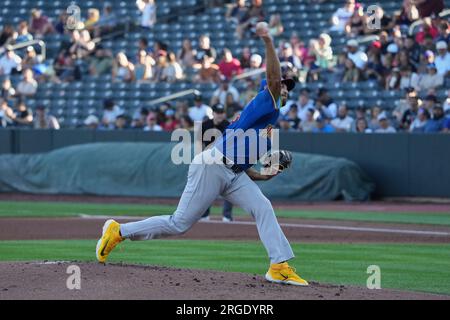 August 5 2023: El Paso Pitcher Michael Wacha (15) wirft während des Spiels mit El Paso Chihuahuas und Salt Lake Bees im Smiths Field in Salt Lake Ut einen Platz. David Seelig/Cal Sport Medi Stockfoto