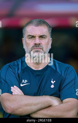 Barcelona, Spanien, 8, August 2023. Spanien-Fußball-Joan Gamper Trophäe zwischen FC Barcelona und Totthenham Hotspur. Ange Postecoglou Cheftrainer von Tottenham Hotspur. Kredit: Joan G/Alamy Live News Stockfoto