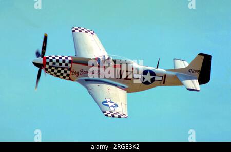 Commonwealth-Flugzeug CA-18 Mustang Mk.22 G-HAEC „Big Beautiful Doll“ (msn CACM-192-1517), der Old Flying Machine Company. Stockfoto