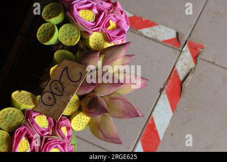 Blumen zum Verkauf auf Port Vila Markt, Efate Island, Vanuatu. Stockfoto