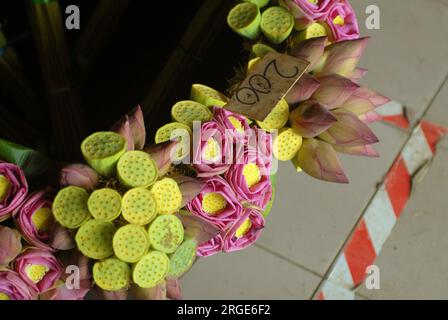 Blumen zum Verkauf auf Port Vila Markt, Efate Island, Vanuatu. Stockfoto