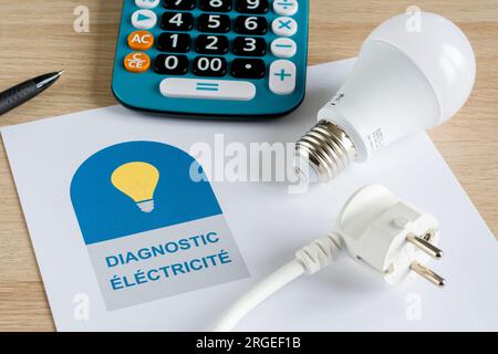 Elektrische Diagnose. Obligatorisch in der technischen Diagnosedatei in Frankreich. Stockfoto