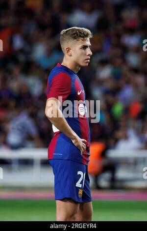 Barcelona, Spanien. 8. Aug. 2023. Fermin Lopez in Aktion während des Joan Gamper Trophy-Spiels zwischen dem FC Barcelona und Tottenham Hotspur bei den Estadi Olimpic Lluis Companys in Barcelona, Spanien. Kredit: Christian Bertrand/Alamy Live News Stockfoto
