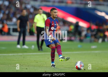 Barcelona, Spanien. 8. Aug. 2023. Raphinha (Barcelona) Fußball : spanisches Spiel „Joan Gamper Cup“ zwischen dem FC Barcelona 4-2 Tottenham Hotspur FC bei der Estadi Olimpic Lluis Companys in Barcelona, Spanien . Kredit: Mutsu Kawamori/AFLO/Alamy Live News Stockfoto