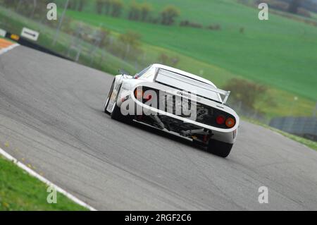 Scarperia, Mugello 5. märz 2008: Unbekannt fährt Ferrari 512 BB LM Jahr 1979 während des Trainings auf dem Mugello Circuit. Italien Stockfoto