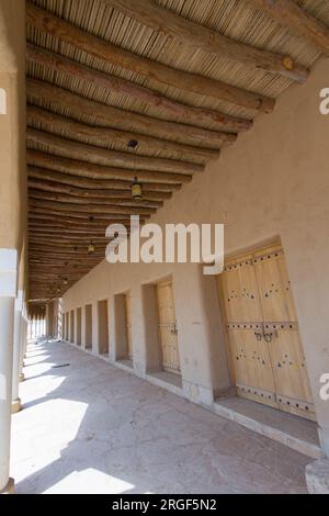 Ruinen eines arabischen Dorfes, das in riad in Saudi-Arabien aus Schlamm gebaut wurde Stockfoto