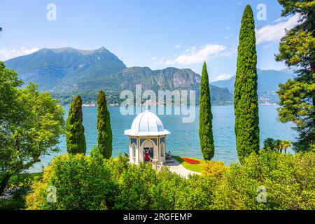 Maurischer Kiosk, Italienisch: Chiosco Moresco, Pavillon in den botanischen Gärten der Villa Melzi, Bellagio, Comer See, Italien Stockfoto