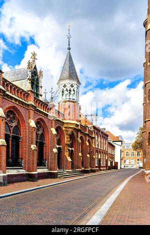 Nationaldenkmal Maria Park in Sittard gegenüber der Basilika, Niederlande Stockfoto