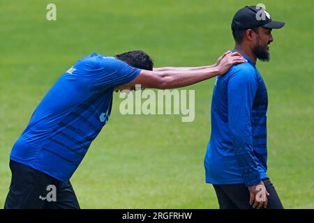 Taskin Ahmed während der bangladesischen nationalen Cricketspieler nehmen Übungseinheiten im Sher-e-Bangla National Cricket Stadium in Mirpur, Dhaka, Bangladesch, Teil Stockfoto