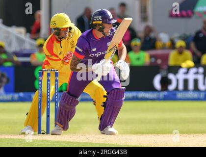 Nottingham, Großbritannien. 09. Aug. 2023. 9. August 2023 - Trent Bridge Cricket Ground, Nottingham. Veranstaltung: The 100 Cricket: Nottingham Rockets gegen Northern Supercharger. Bildunterschrift: Kales Moore (Southern Brave) Run. Bild: Mark Dunn/Alamy Live News (Sport) Kredit: Mark Dunn Photography/Alamy Live News Stockfoto