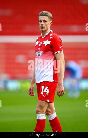 Oakwell Stadium, Barnsley, England - 8. August 2023 Oli Shaw (14) of Barnsley - während des Spiels Barnsley gegen Tranmere Rovers, EFL Cup, 2023/24, Oakwell Stadium, Barnsley, England - 8. August 2023 Kredit: Arthur Haigh/WhiteRosePhotos/Alamy Live News Stockfoto