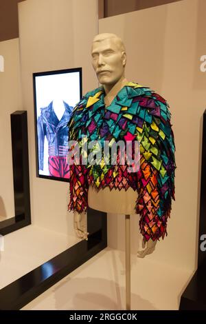 Kostüme und Kleidung - Auktion bei Sotheby's Freddie Mercury: A World of His Own Exhibition Stockfoto