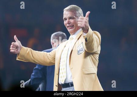 Canton, Ohio, USA. 4. Aug. 2023. Joe Klecko beim 2023 Hall of Fame Enhrinees' Gold Jacket Dinner im Canton Memorial Civic Center. (Kreditbild: © Debby Wong/ZUMA Press Wire) NUR REDAKTIONELLE VERWENDUNG! Nicht für den kommerziellen GEBRAUCH! Stockfoto