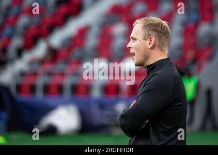 Bukarest, Rumänien. , . Cheftrainer Johannes Hoff Thorup vom FC Nordsjaelland wurde während eines letzten Trainings vor dem Spiel der UEFA Conference Leauge zwischen FCSB und FC Nordsjaelland im Stadionul Steaua in Bukarest gesehen. (Foto: Gonzales Photo/Alamy Live News Stockfoto