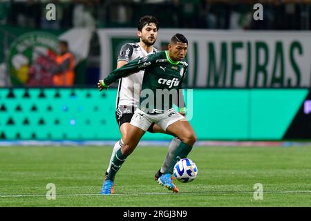 São Paulo (SP), 08. August 2023 - Futebol/PALMEIRAS-ATLÉTICO MG - Rony aus Palmeiras - Match zwischen Palmeiras x Atletico MG, gültig für die Rückreise, aus der Runde 16 der Copa Libertadores de América in der Allianz Arena, westliche Zone von São Paulo, in der Nacht dieses Mittwoch, 09 Uhr. (Foto: Eduardo Carmim/Alamy Live News) Stockfoto