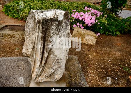 Griechenland, Chalkidiki - Tempel des Ammon Zeus eine antike archäologische Stätte in Kallithea am Ufer der Ägäis Stockfoto