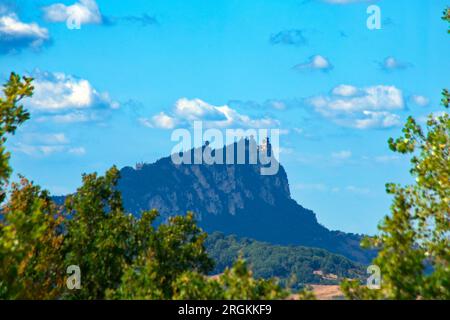 il profilo del Monte Titano nella Repubblica di San Marino Stockfoto