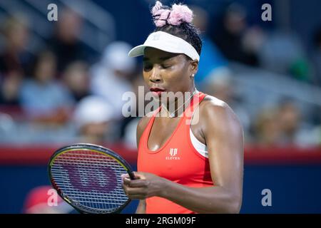 07. August 2023: Venus Williams (USA) beim Spiel der WTA National Bank Open in der ersten Runde im IGA Stadium in Montreal, Quebec. Daniel Lea/CSM Stockfoto