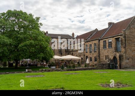 Blackfriars in der Stadt Newcastle upon Tyne, Großbritannien - eine dominikanische Friäre der Kategorie I des 13. Jahrhunderts, jetzt Blackfriars Restaurant. Stockfoto