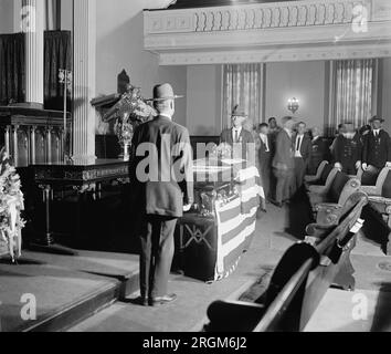 Die Leiche von William Jennings Bryan liegt im Bundesstaat an der New York Avenue Presbyterian Church ca. 1925 Stockfoto