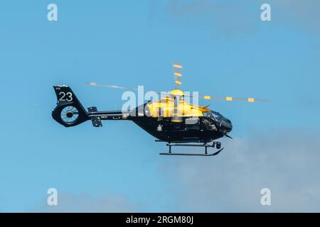 Airbus Helicopters Juno HT1 ZM523 von der Defence Helicopter Flying School in Flight, England, Großbritannien Stockfoto