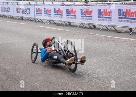 Cody Wills beginnt die Men H2 Individual Time Trial, 2023 UCI Cycling World Championships, para Cycling, Road, Dumfries, Schottland. Stockfoto