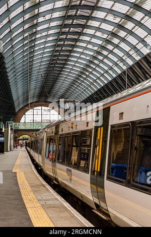 LNER Class 387 Electrostar, Kings Cross Station, Euston Road, London, England Stockfoto