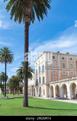 Rom, Latium, Italien, Eine Landschaft der Gallerie Nazionali di Arte Antica (Palazzo Corsini alla Lungara) mit Garten. Stockfoto