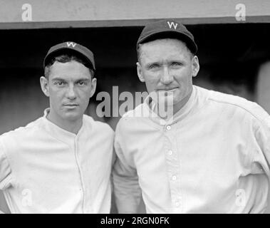 1924 Washington Senatoren: Pitcher Walter Johnson & Catcher Muddy Ruel Stockfoto