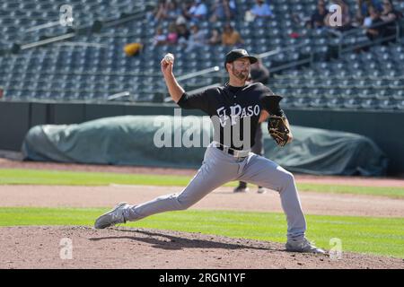 August 6 2023: El Paso Pitcher Sean Poppen (17) wirft während des Spiels mit El Paso Chihuahuas und Salt Lake Bees im Smiths Field in Salt Lake Ut. David Seelig/Cal Sport Medi Stockfoto